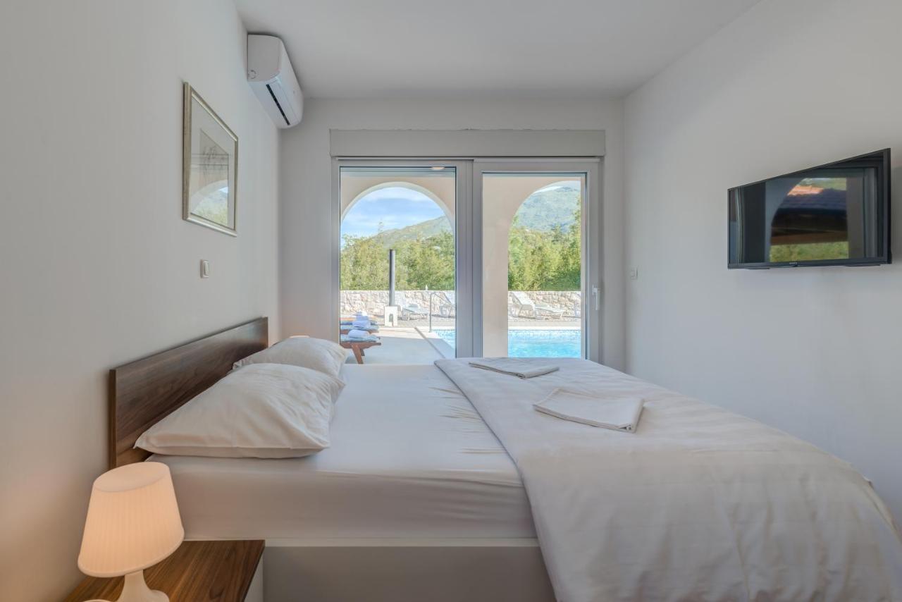 Villa Salvia Zagvozd Ngoại thất bức ảnh